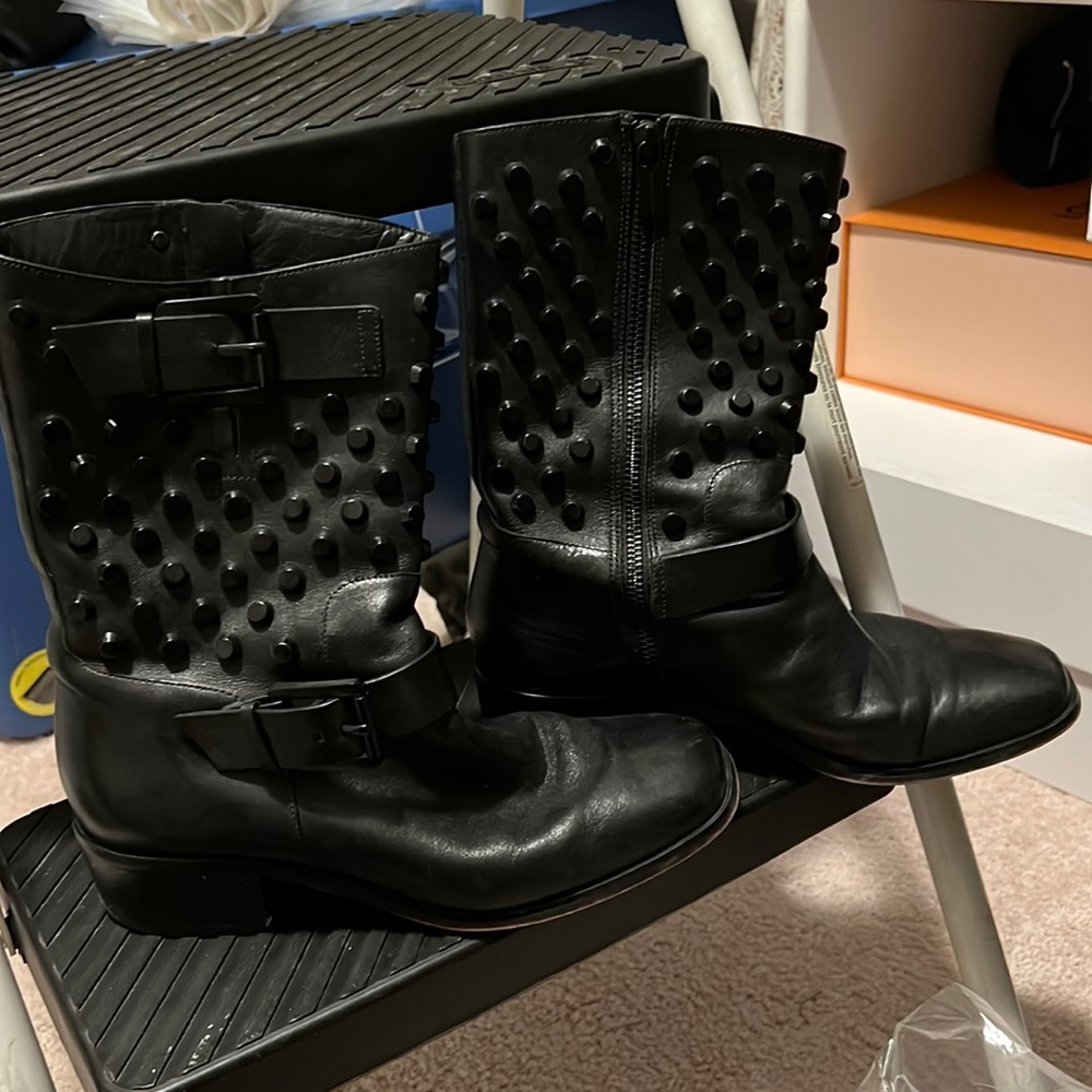 Mid calf studded MK boots